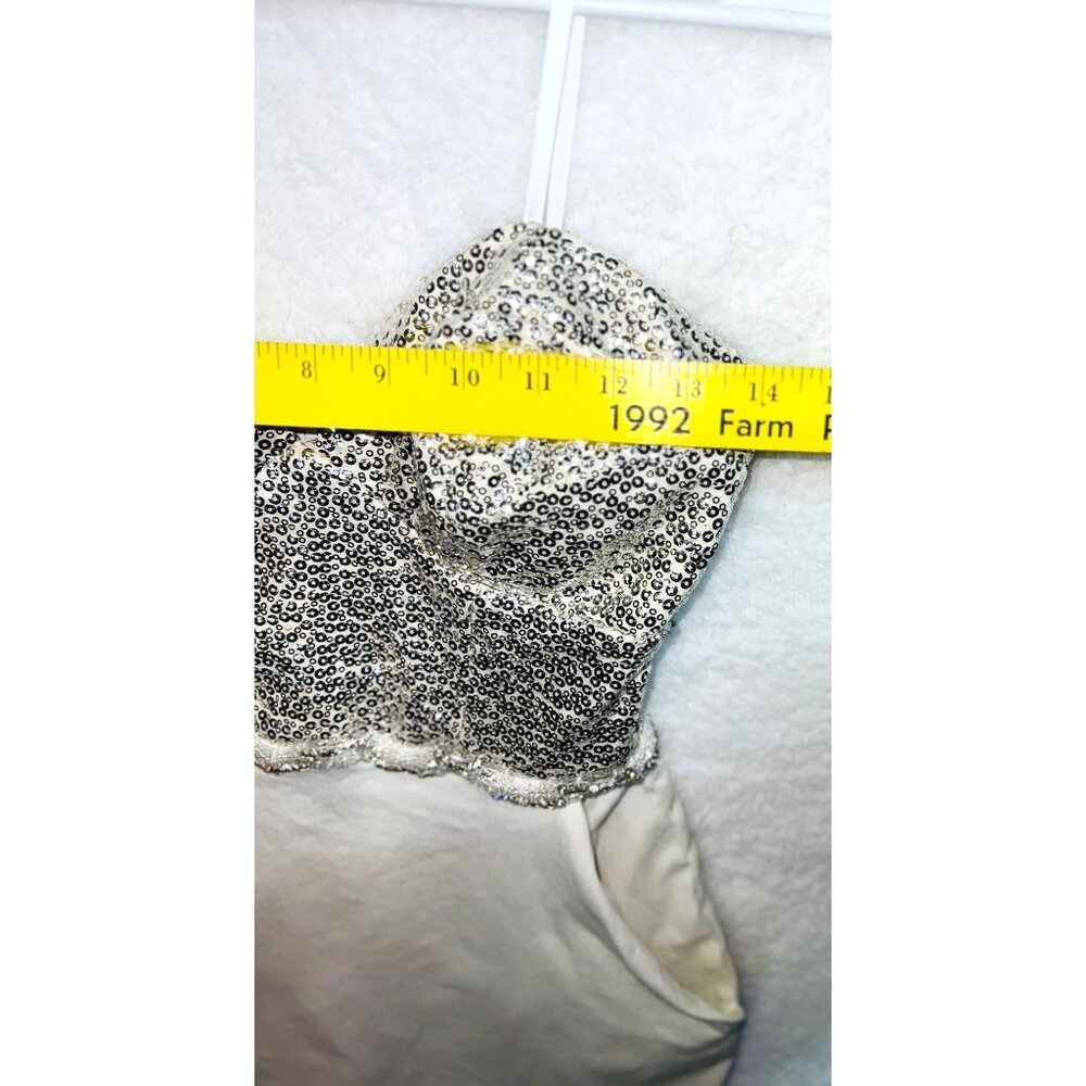 City Studio Silver Sequin & White Mini Dress w Spaghetti Straps and Pockets Sz 7 - Picture 4 of 8